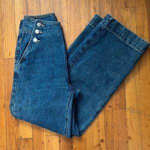 Essnce High Waist Button Detail Jeans